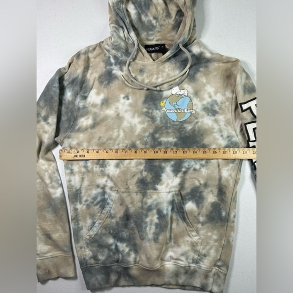 Peanuts Snoopy Protect The Earth Tie Dye Hoodie Size Small‎ Sweatshirt - Picture 7 of 8